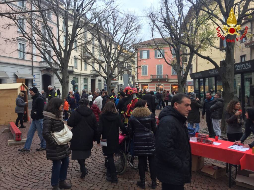 Santa Barbara a Luino: un successo