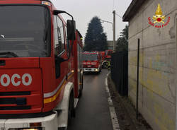 Treno contro camion, l'intervento dei vigili del fuoco