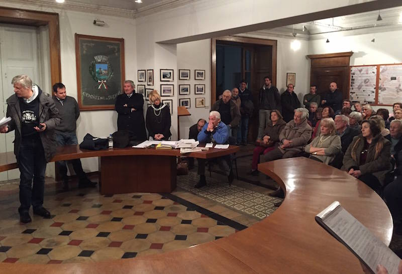 Chiusura al traffico di via Mongini