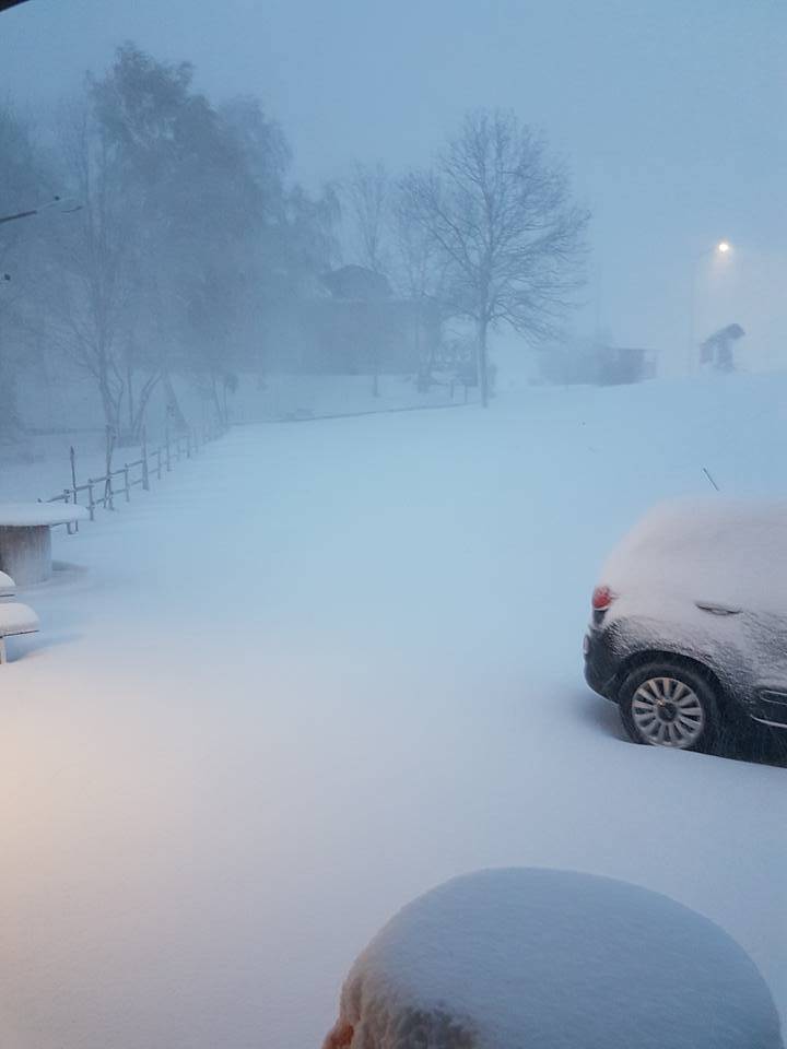 neve al 28 di aprile