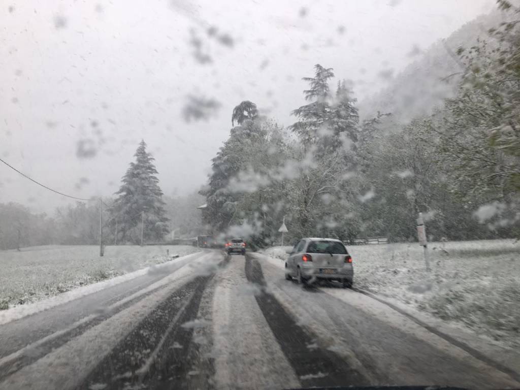 neve al 28 di aprile
