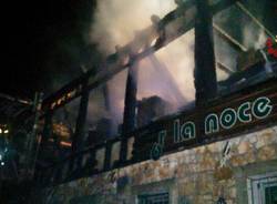 incendio chiosco la noce angera vigili del fuoco