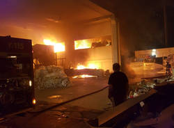 A fuoco la Nuova Clean di Angera