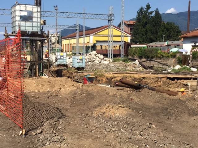 Luino, il cantiere ferroviario