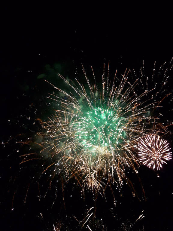Luino - fuochi d'artificio 1° luglio 2017 - foto di Laura Olivas