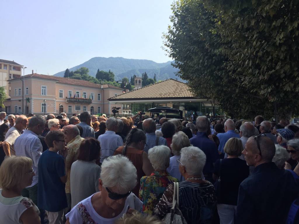 I funerali di Nanni Svampa