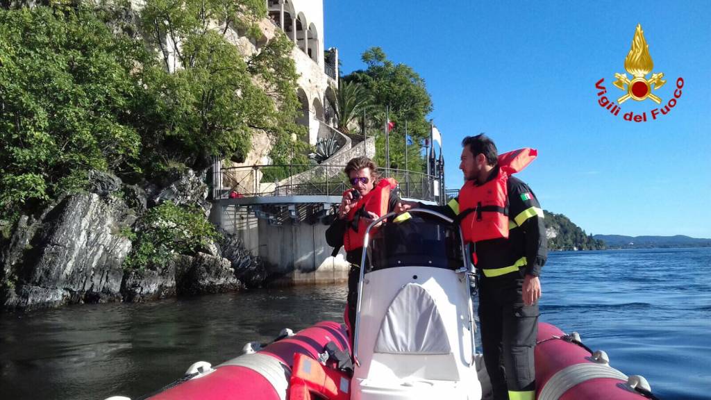 Il cane salvato a Santa Caterina del Sasso