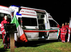 Lavena Ponte Tresa - Donazione Pion ambulanza