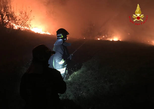 Incendio a Campo dei fiori, domenica sera