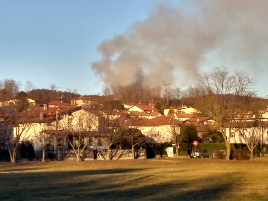 Incendio Oriano Sesto Calende