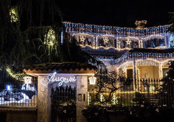ispra natale casa lucine