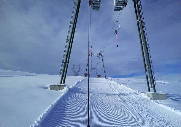 Forcora, si scia con la neve di marzo