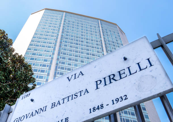 consiglio regionale pirellone palazzo pirelli