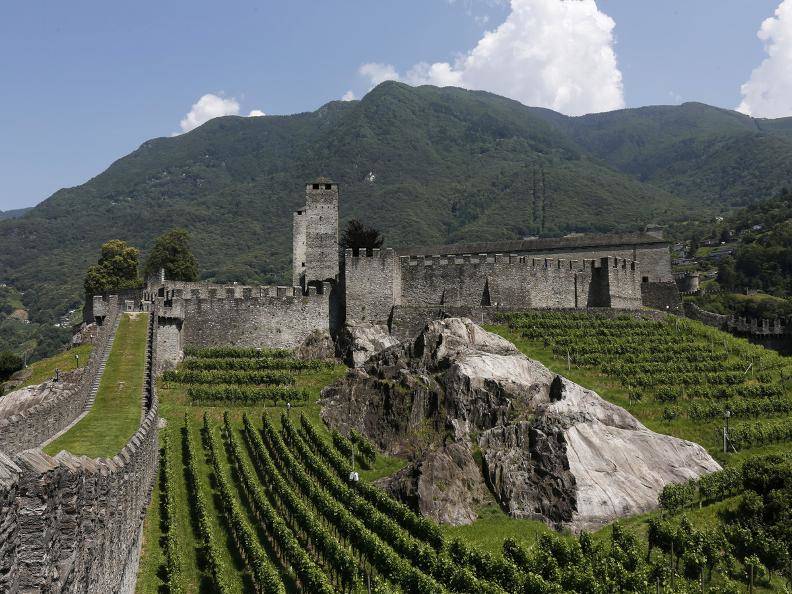 i castelli di bellinzona itinerario