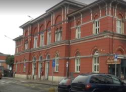 stazione laveno mombello