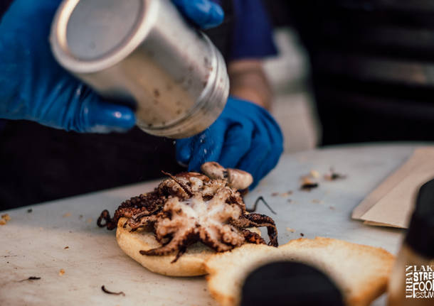 Urban Lake Street Food Arona