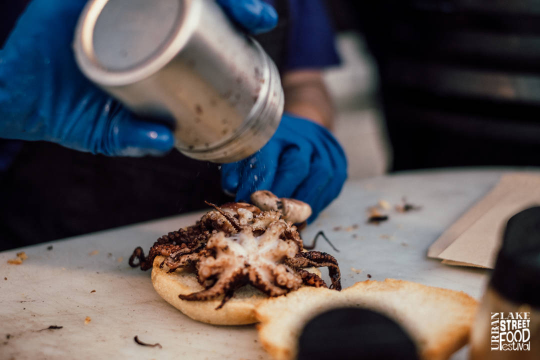 Urban Lake Street Food Arona