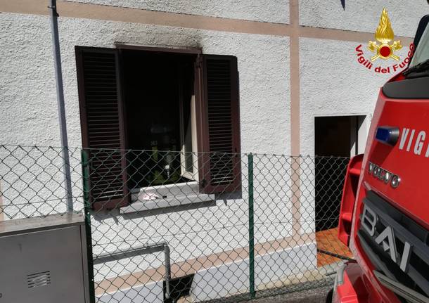 Incendio appartamento a Luino
