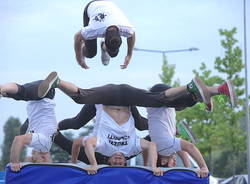 Truzzi volanti per i 20 anni dell'Insubria