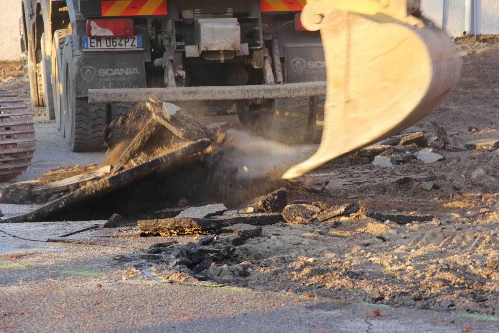 Piazza Caldè si rifà il look 