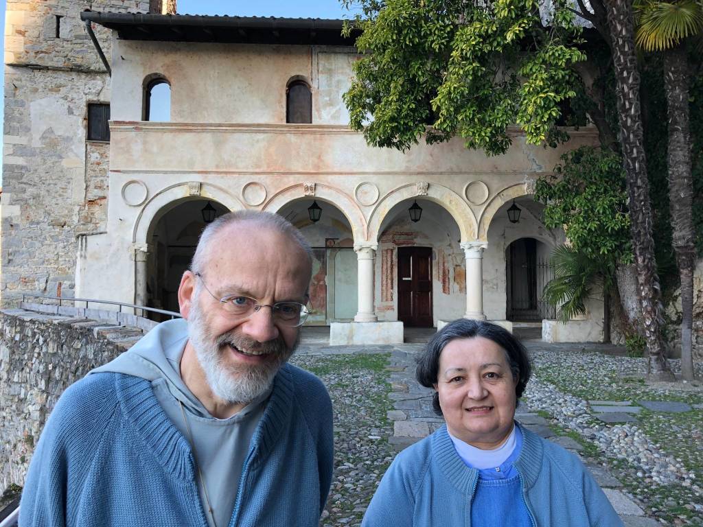 Eremo di Santa Caterina del Sasso, i frati