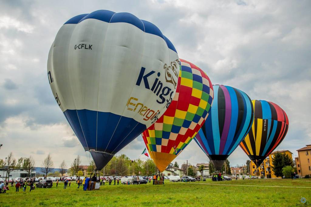 Mongolfiere a Sesto Calende