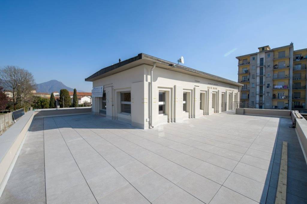 Novello case - il supermercato in bioedilizia