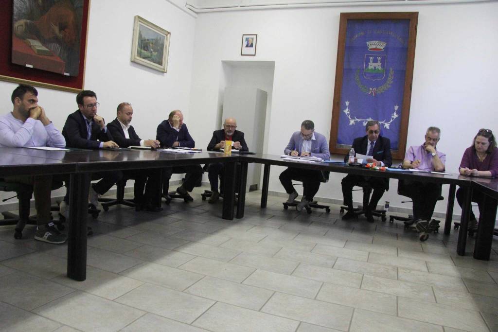 Castelveccana, giunta di Luciano Pezza 