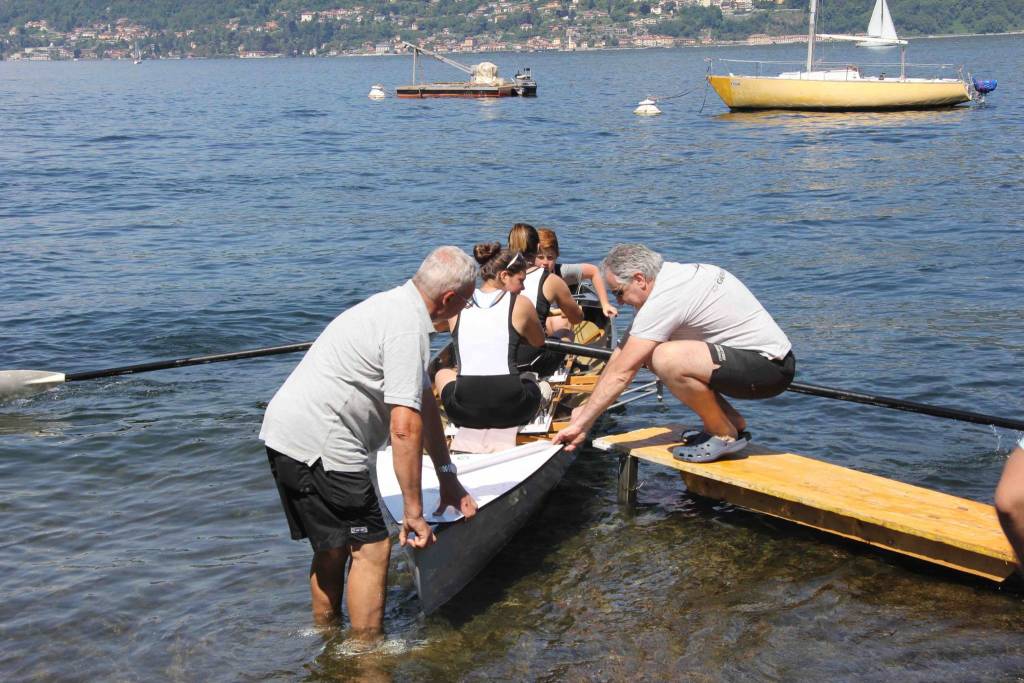 Gara di canottaggio sedile fisso a Cerro di Laveno Mombello 