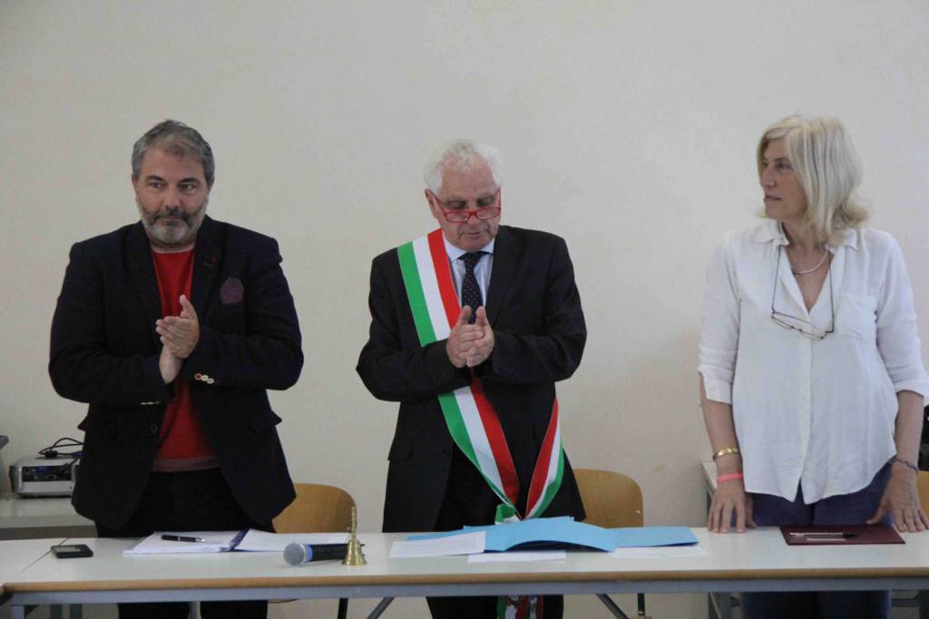 L'insediamento del sindaco Colombaroli di Porto Valtravaglia 