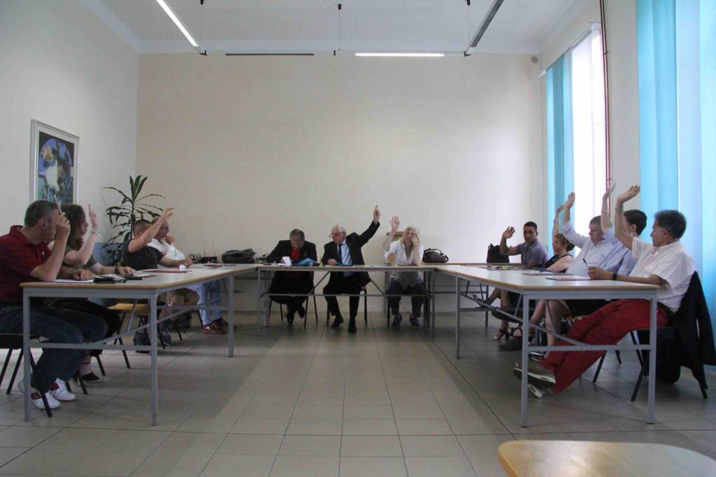 L'insediamento del sindaco Colombaroli di Porto Valtravaglia 