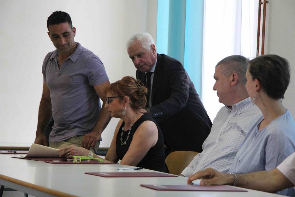 L'insediamento del sindaco Colombaroli di Porto Valtravaglia 