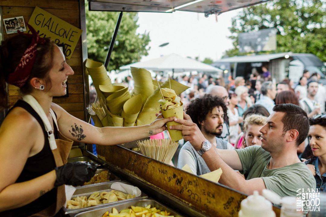 Urban Lake Street Food Arona