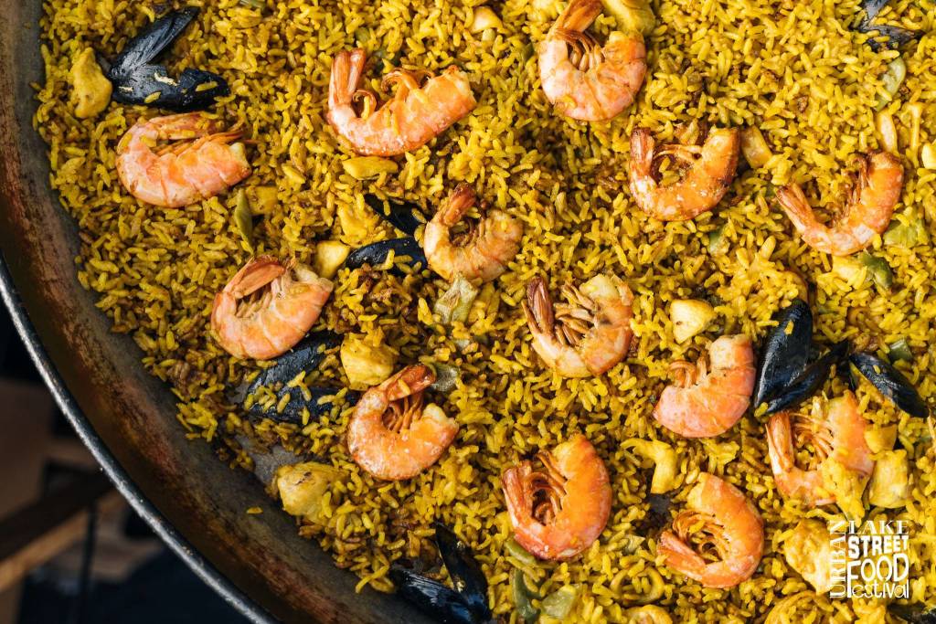 Urban Lake Street Food Arona