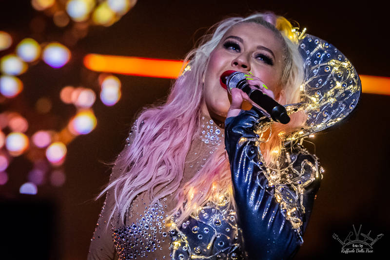 Christina Aguilera in concerto a Moon and Stars