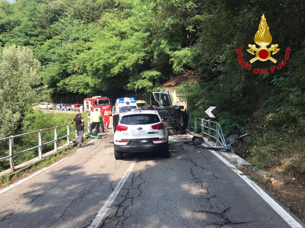 incidente creva luino