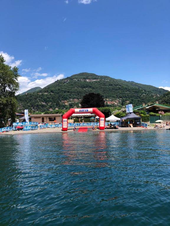 Maccagno e i Castelli di Cannero, tappa spettacolare dell’Italian Open Water Tour