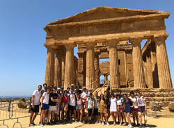 Dodici ragazzi degli oratori estivi in visita in Sicilia