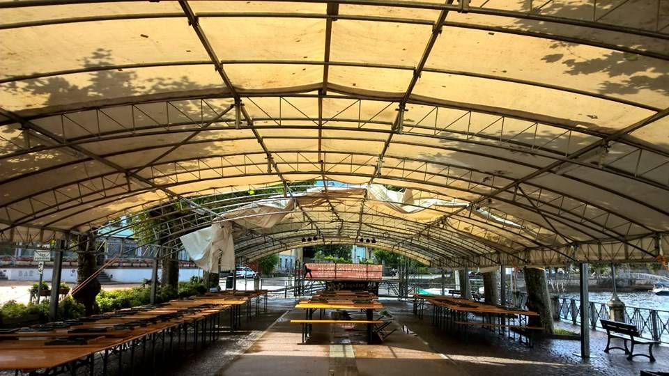 Porto Valtravaglia, il maltempo scoperchia il capannone della pro loco 