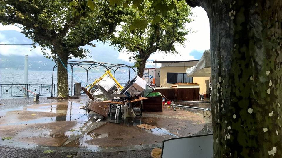 Porto Valtravaglia, il maltempo scoperchia il capannone della pro loco 