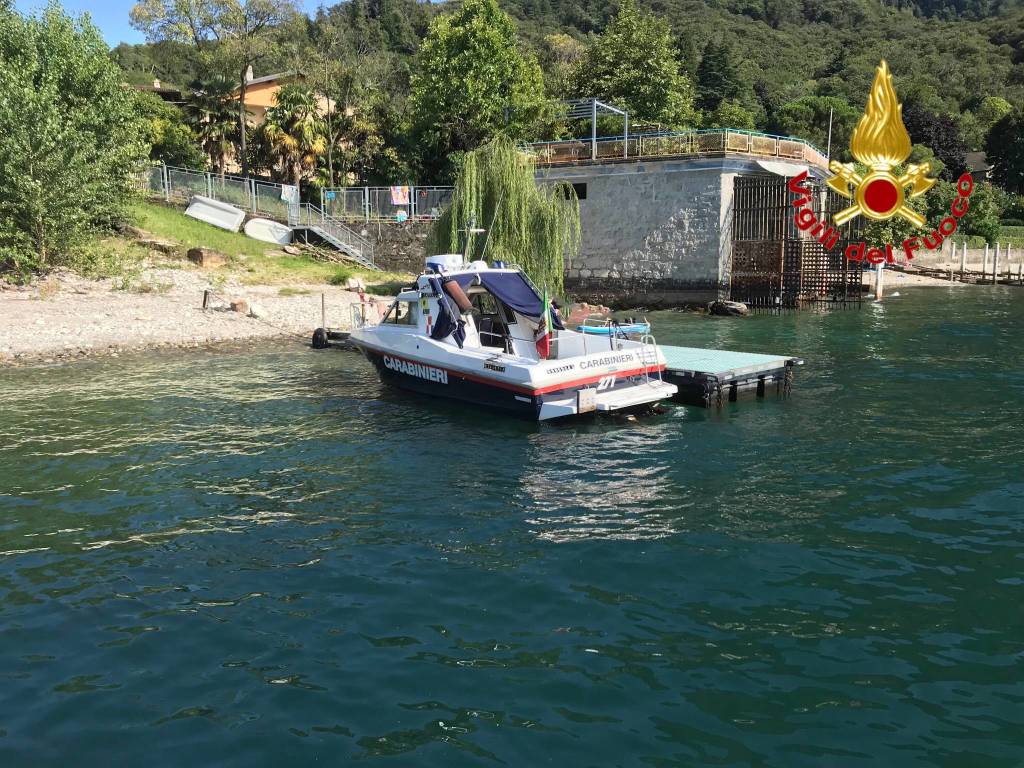 ricerca persona vigili del fuoco lago maggiore