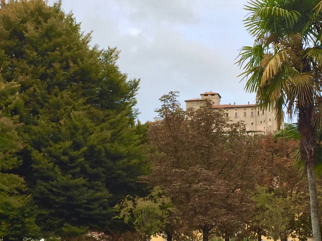 Autunno ad Angera, aspettando il foliage