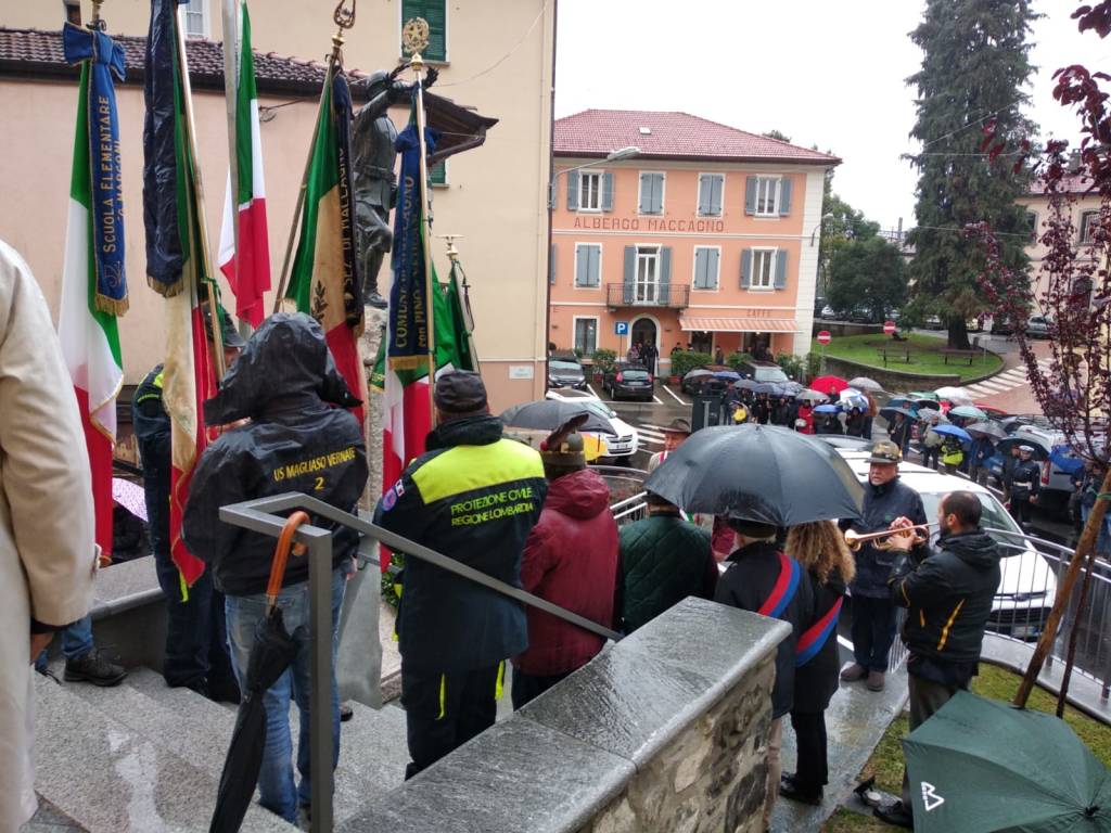 L\'omaggio ai Caduti nelle frazioni