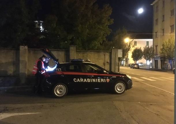 carabinieri luino