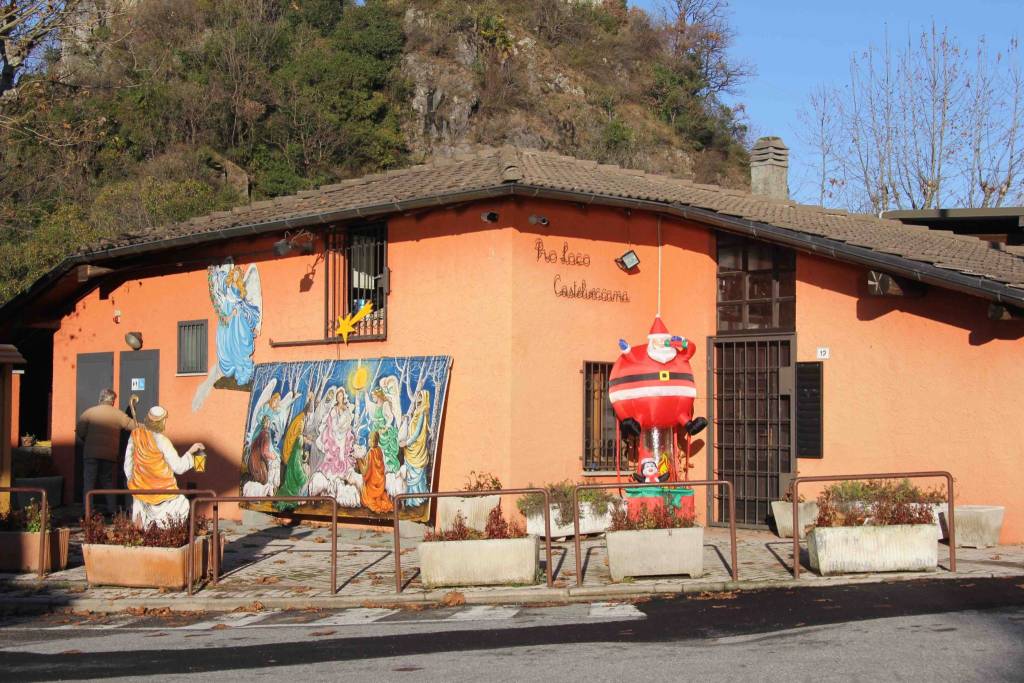 Gli auguri di Natale della Pro Loco a Castelveccana