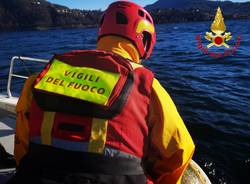 vigili del fuoco acqua lago maggiore