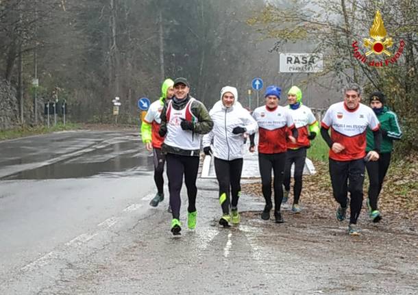 Vigili del fuoco di corsa da Luino a Saronno