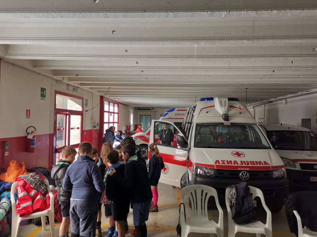 Scout del Luinese incontrano la Croce Rossa 