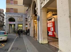 Dopo anni, riapre il negozio di piazza Montegrappa che fu il bar Pini (e Sisley)