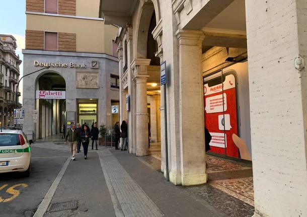 Dopo anni, riapre il negozio di piazza Montegrappa che fu il bar Pini (e Sisley)